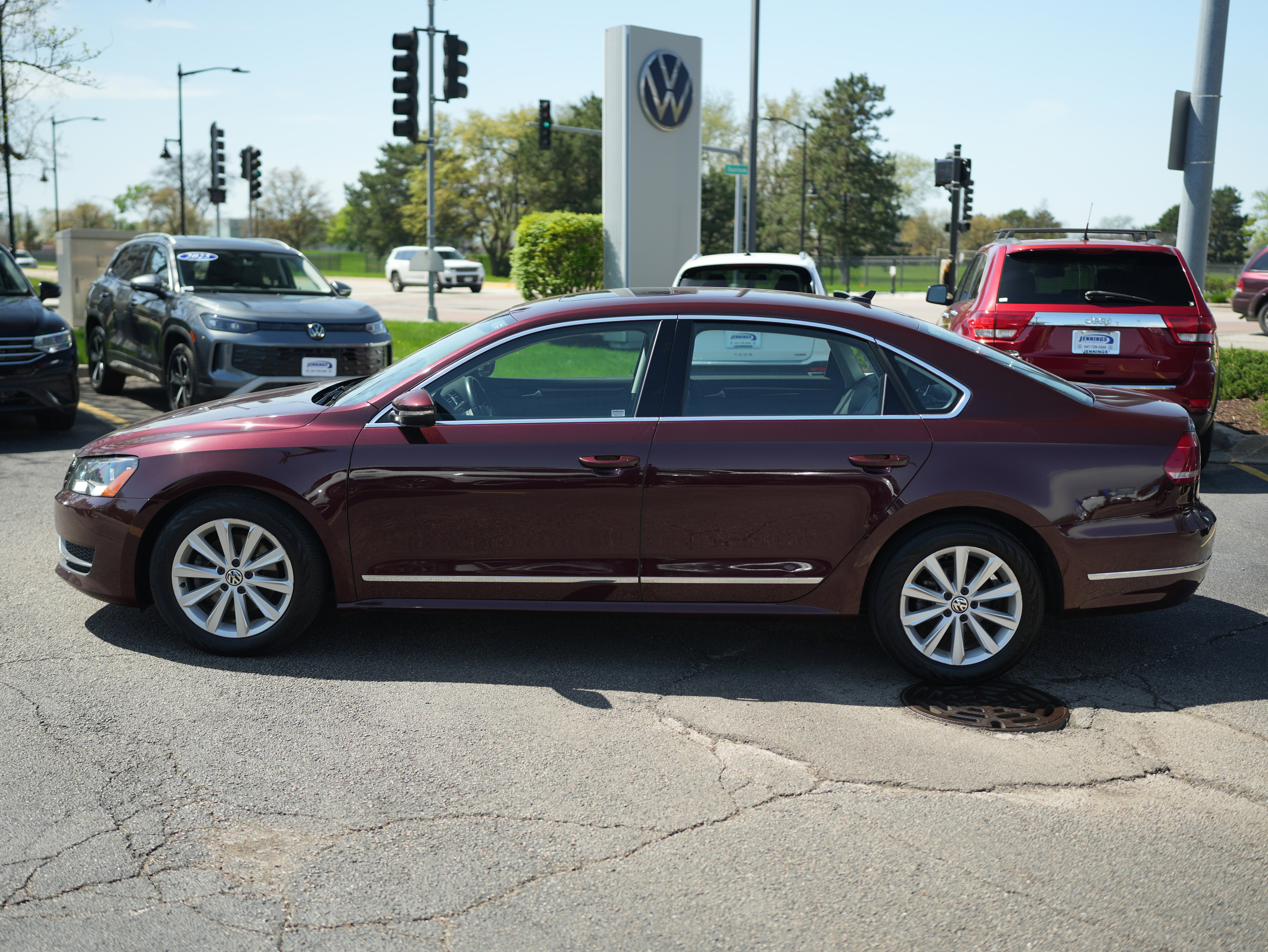 Used 2012 Volkswagen Passat 2.5 SEL image 10