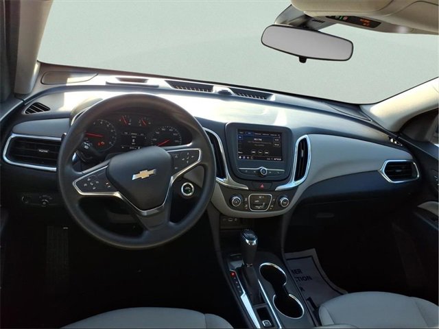 Used 2020 Chevrolet Equinox LS w/ LS Convenience Package image 5