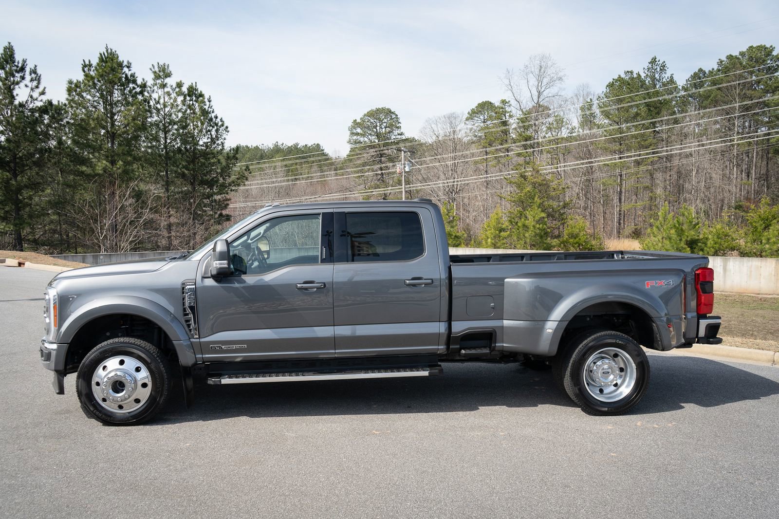 Used 2023 Ford F450 Lariat w/ FX4 Off-Road Package image 14