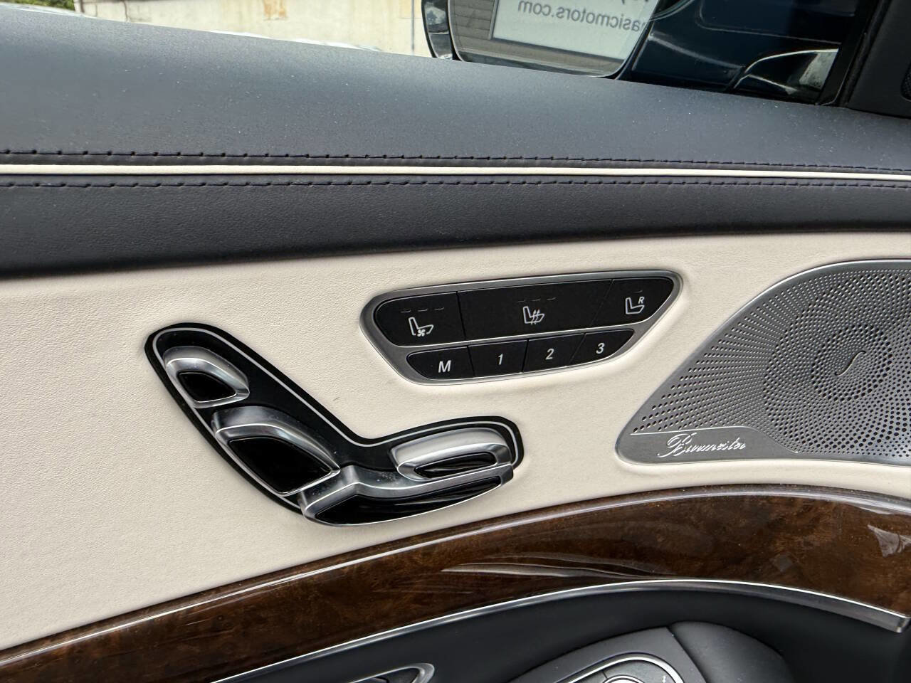 Used 2015 Mercedes-Benz S 550 4MATIC Sedan image 23