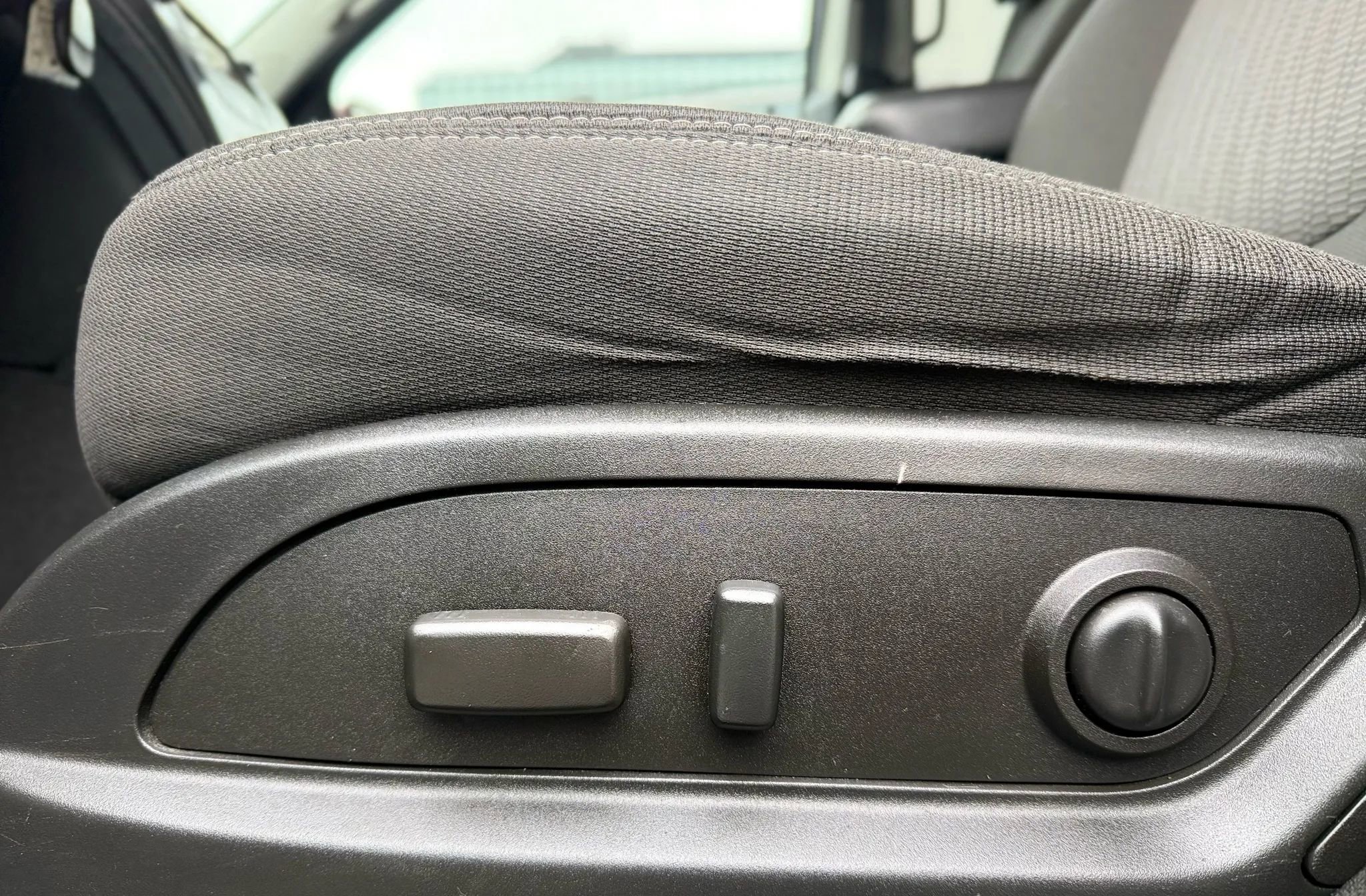 Used 2017 Chevrolet Traverse LT image 24