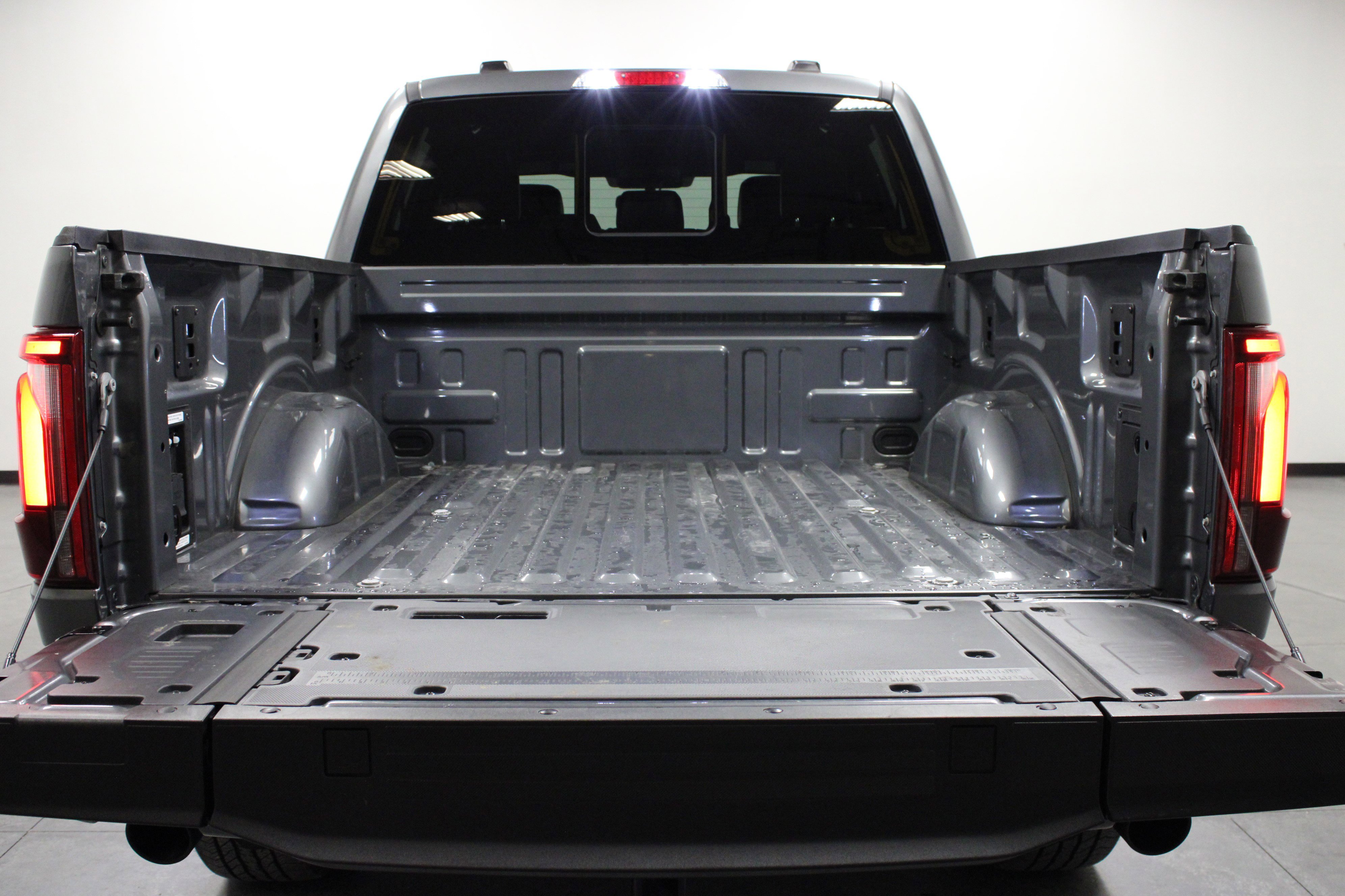 Used 2024 Ford F150 Lariat w/ Bed Utility Package image 15