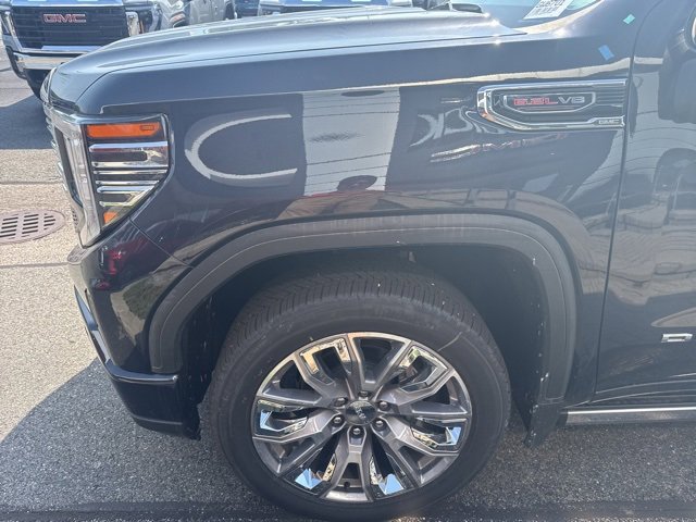 New 2025 GMC Sierra 1500 Denali w/ Denali Reserve Package image 4