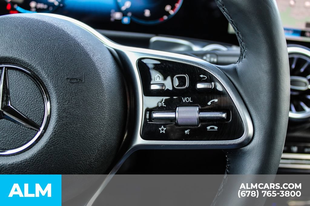 Used 2022 Mercedes-Benz GLB 250 4MATIC w/ Premium Package Lite image 28