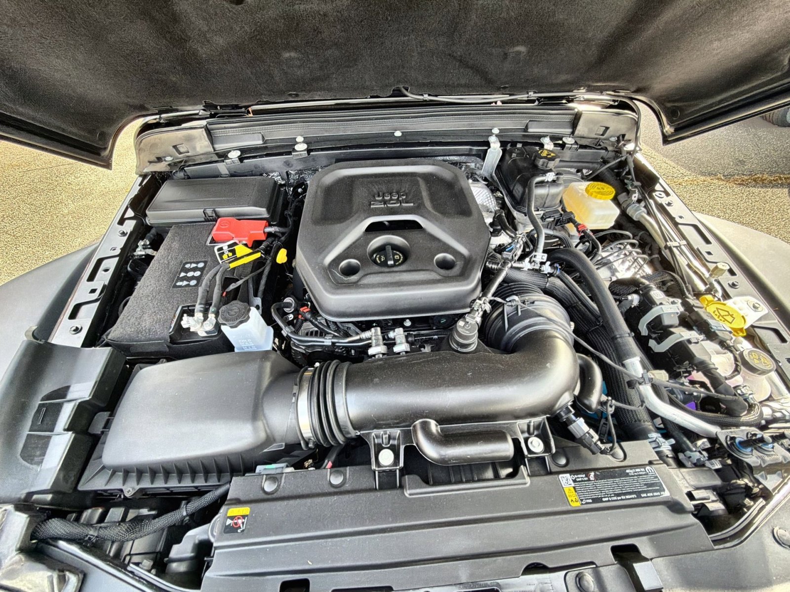 New 2026 Jeep Wrangler Unlimited Sport AWD/4WD image 25