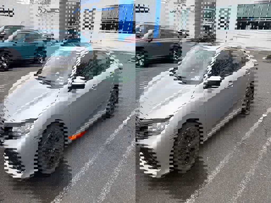 Used 2018 Honda Civic EX image 4