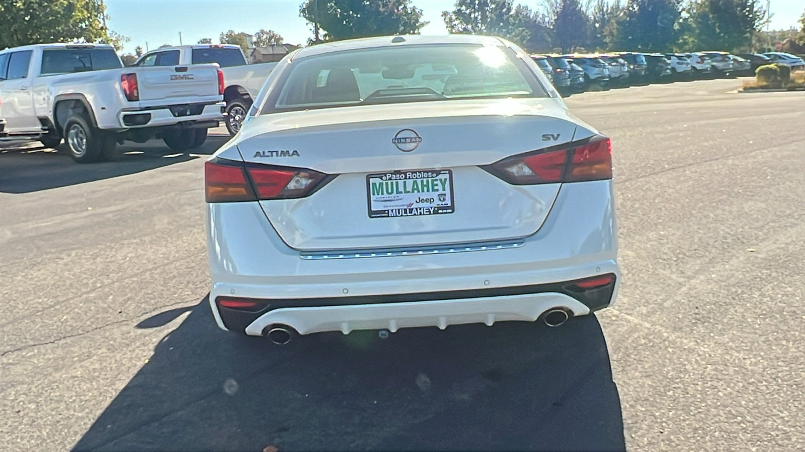 Used 2023 Nissan Altima 2.5 SV w/ SV Premium Package image 4