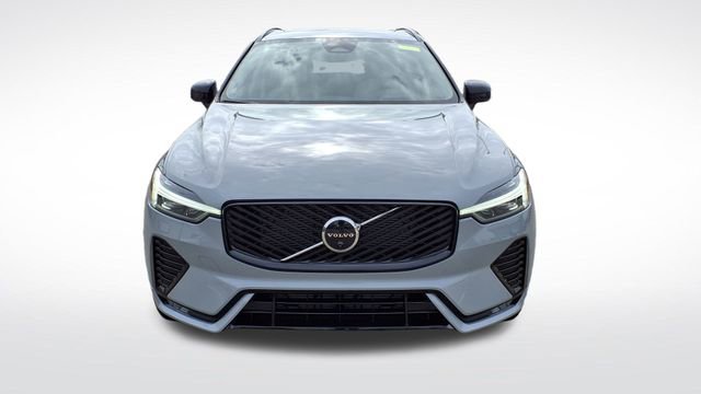New 2026 Volvo XC60 B5 Ultra w/ Climate Package image 2