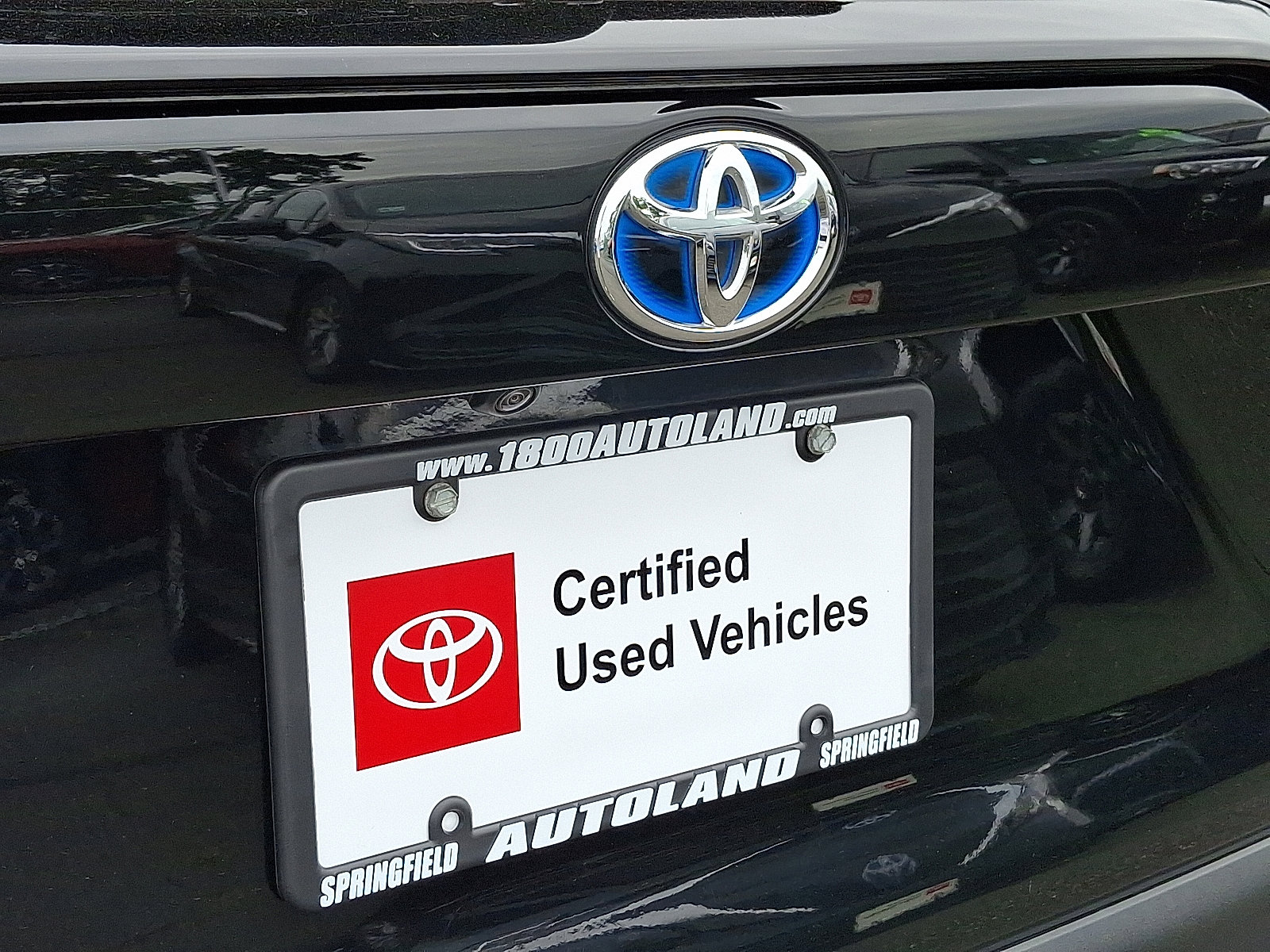 Certified 2024 Toyota RAV4 XLE image 30