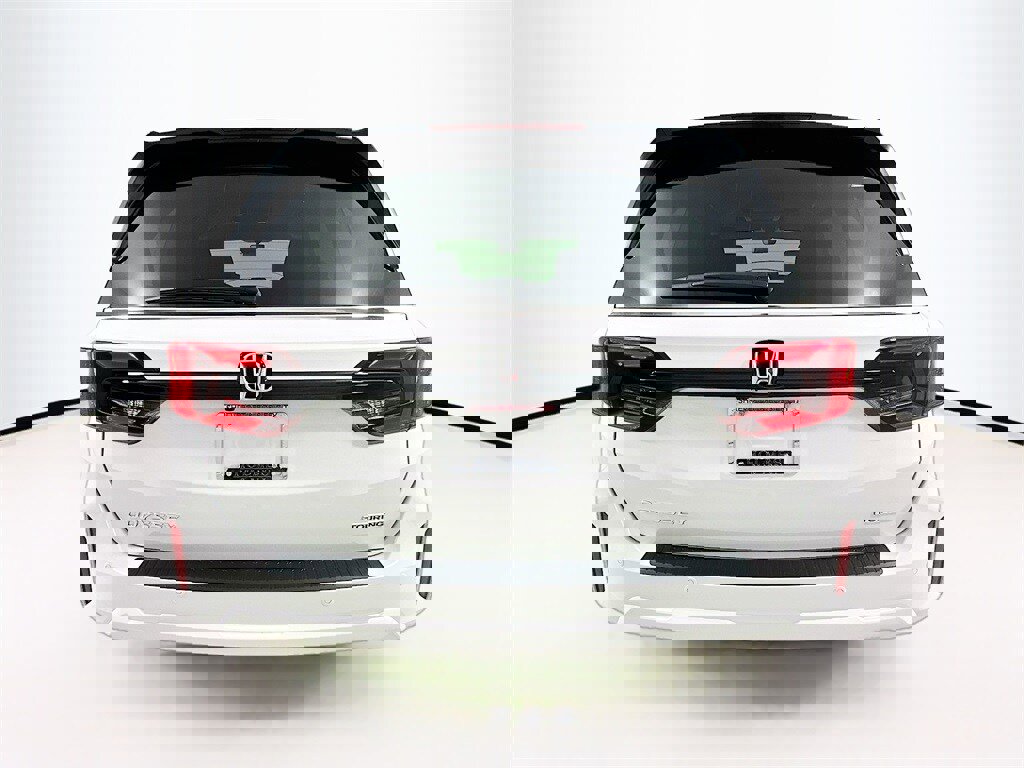 New 2026 Honda Odyssey Touring image 5