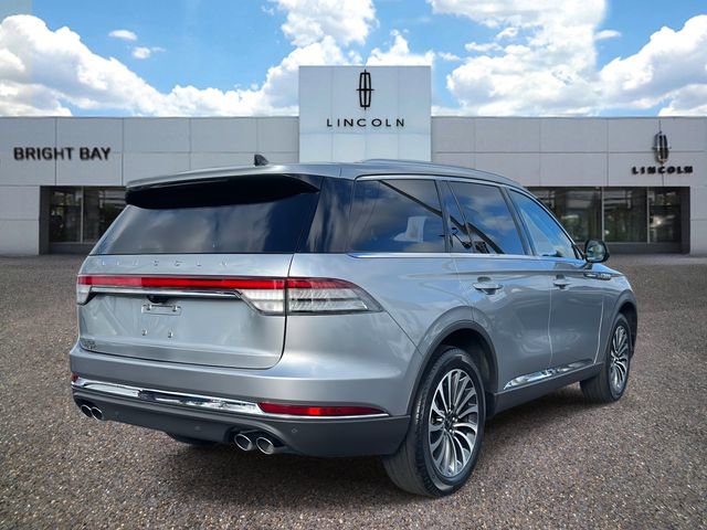 Certified 2023 Lincoln Aviator AWD w/ Premium Package image 4