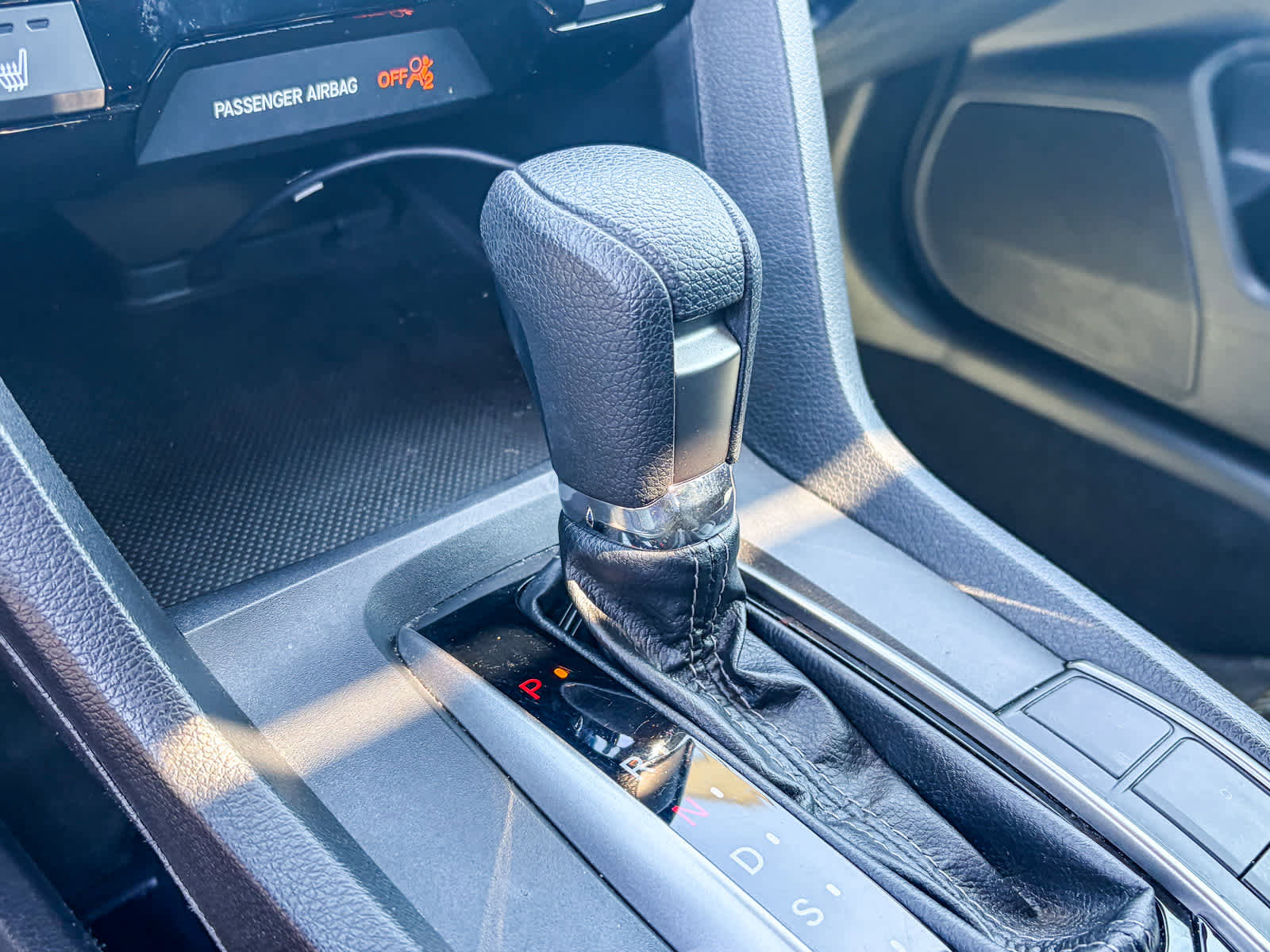 Used 2019 Honda Civic EX image 19