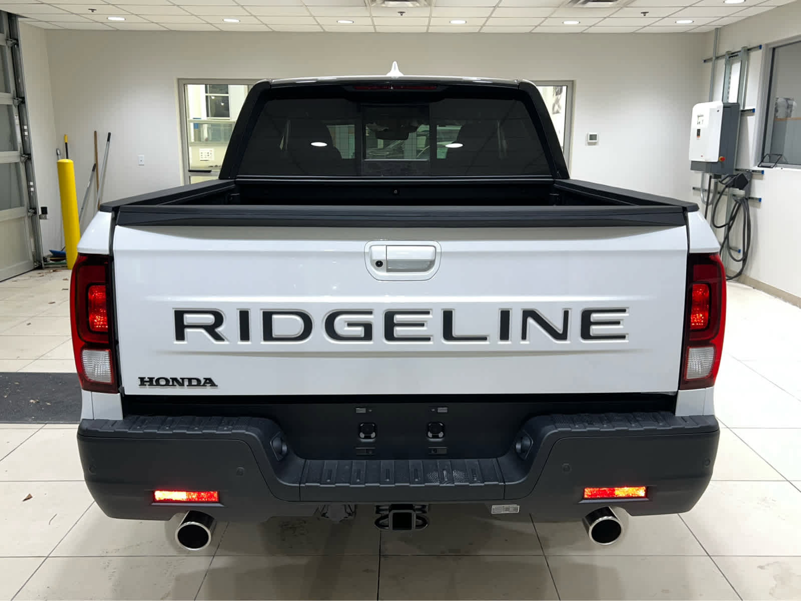 New 2026 Honda Ridgeline Black Edition image 6