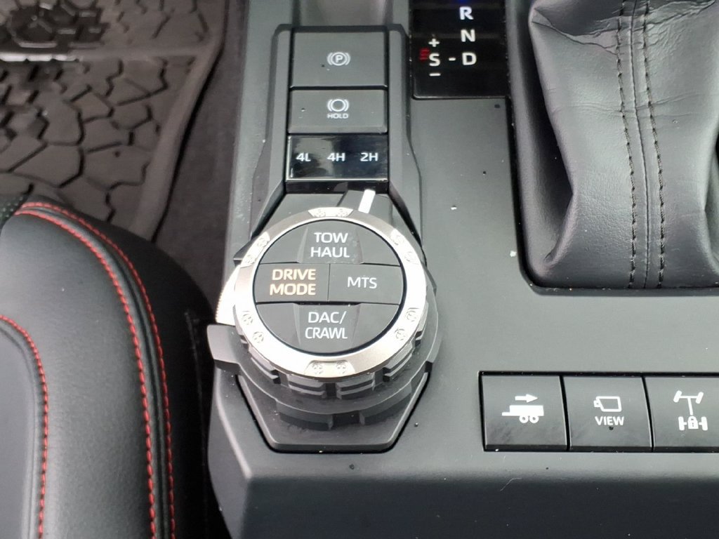 Certified 2025 Toyota Tacoma TRD Pro AWD/4WD image 14