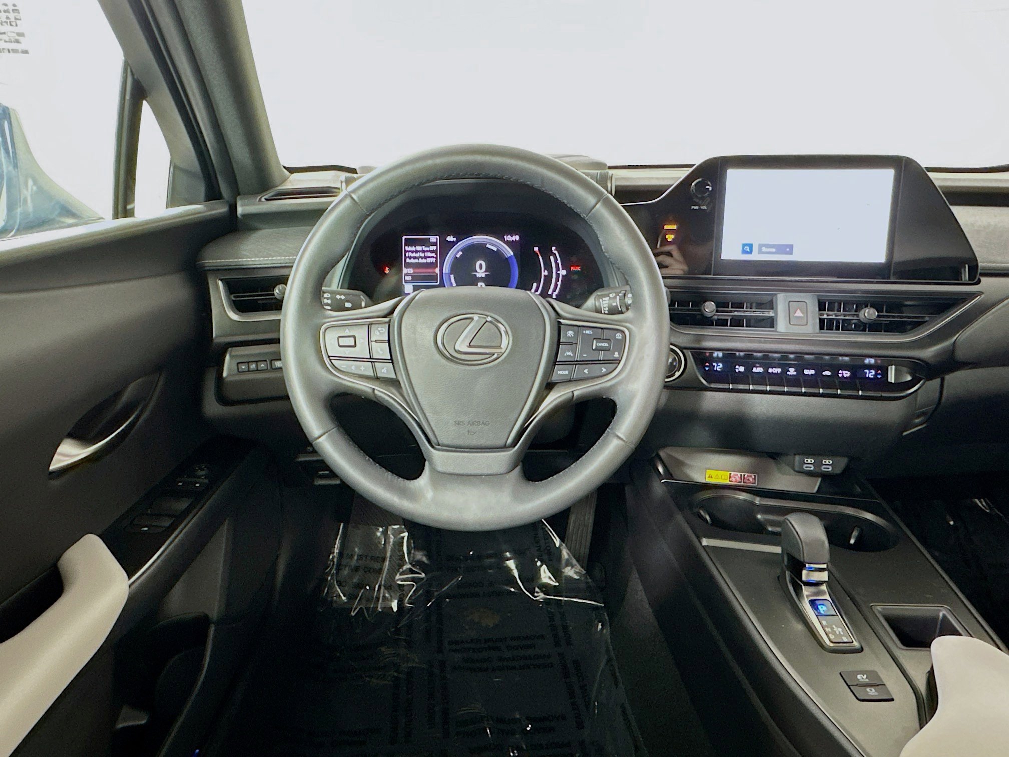 Used 2025 Lexus UX 300h AWD w/ Accessory Package (Z1) image 21