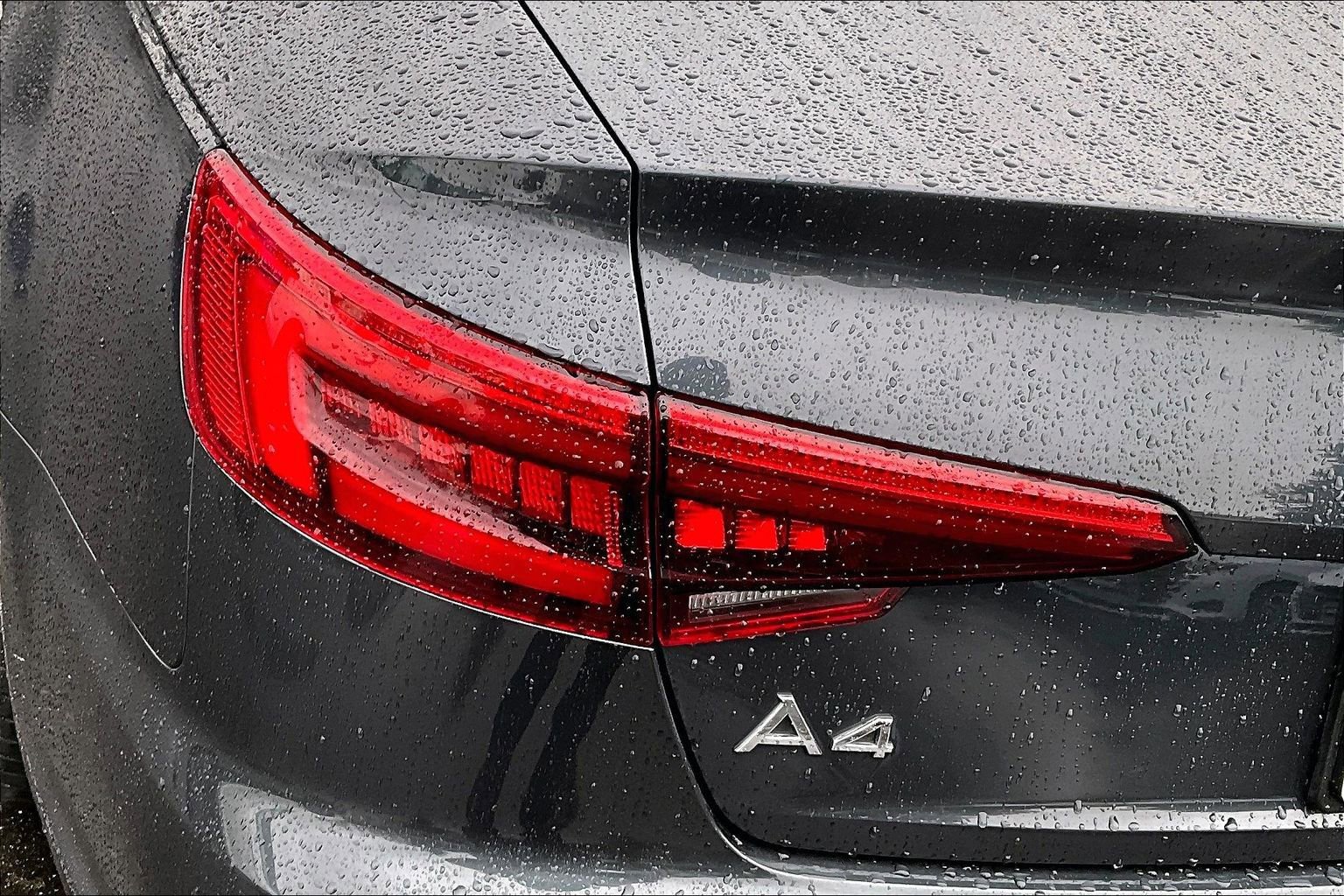 Used 2017 Audi A4 2.0T Prestige w/ Prestige Package image 23