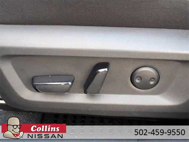 Certified 2023 Nissan Rogue SV image 18