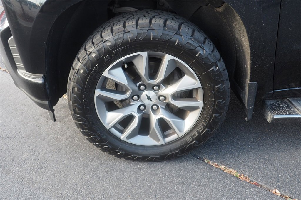 Used 2019 Chevrolet Silverado 1500 RST w/ All-Star Edition image 8