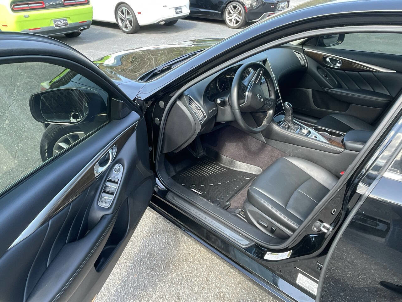 Used 2018 INFINITI Q50 Luxe image 17