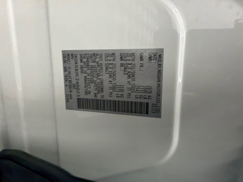Used 2023 Nissan Pathfinder SL w/ SL Premium Package FWD image 34