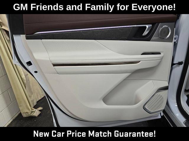 New 2026 Buick Enclave Avenir w/ Super Cruise Package AWD/4WD image 30