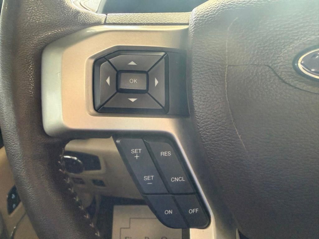 Used 2020 Ford F150 Lariat image 25