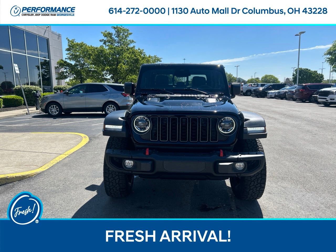 Used 2026 Jeep Gladiator Rubicon w/ Dual Top Group AWD/4WD image 9