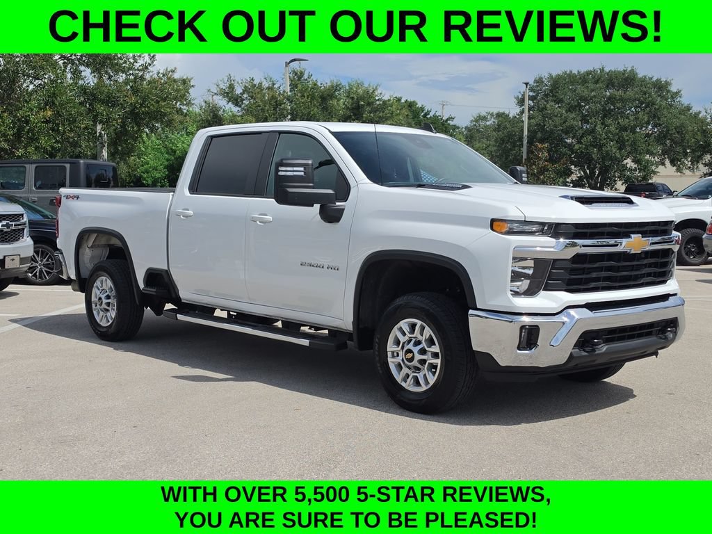 Used 2025 Chevrolet Silverado 2500 LT w/ Convenience Package AWD/4WD image 3