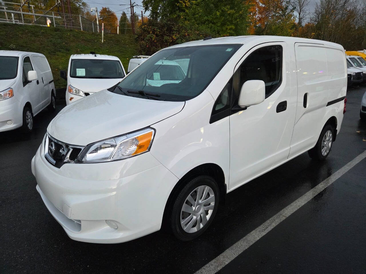 Used 2021 Nissan NV200 SV FWD image 2