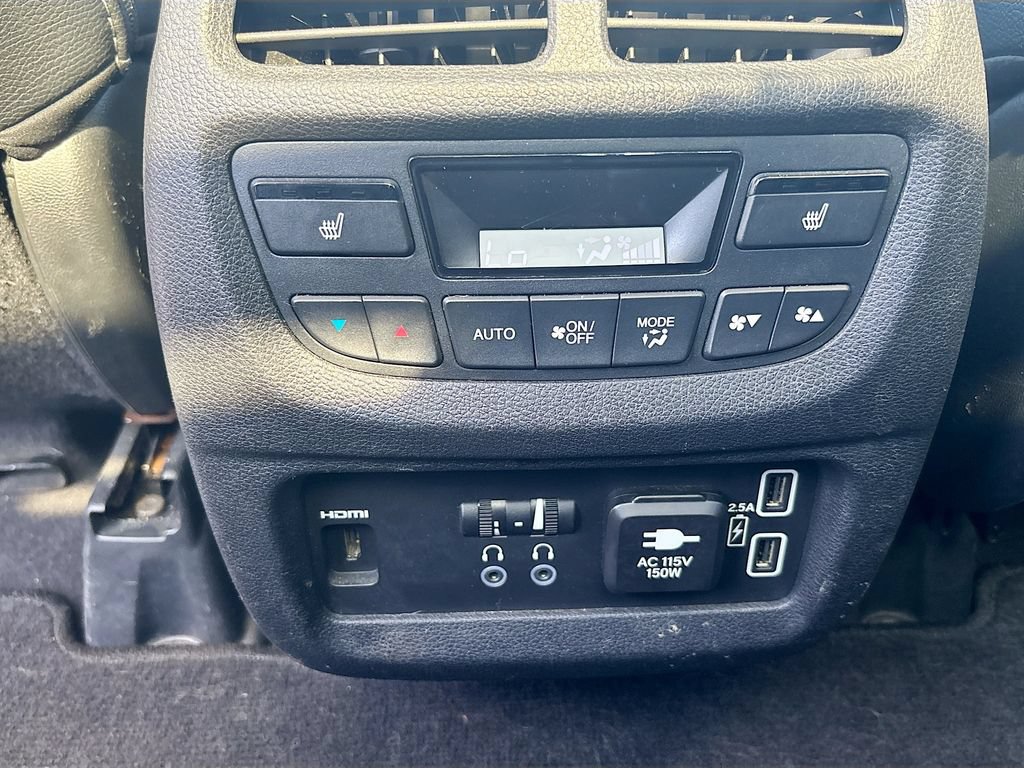 Used 2019 Honda Pilot Elite image 19