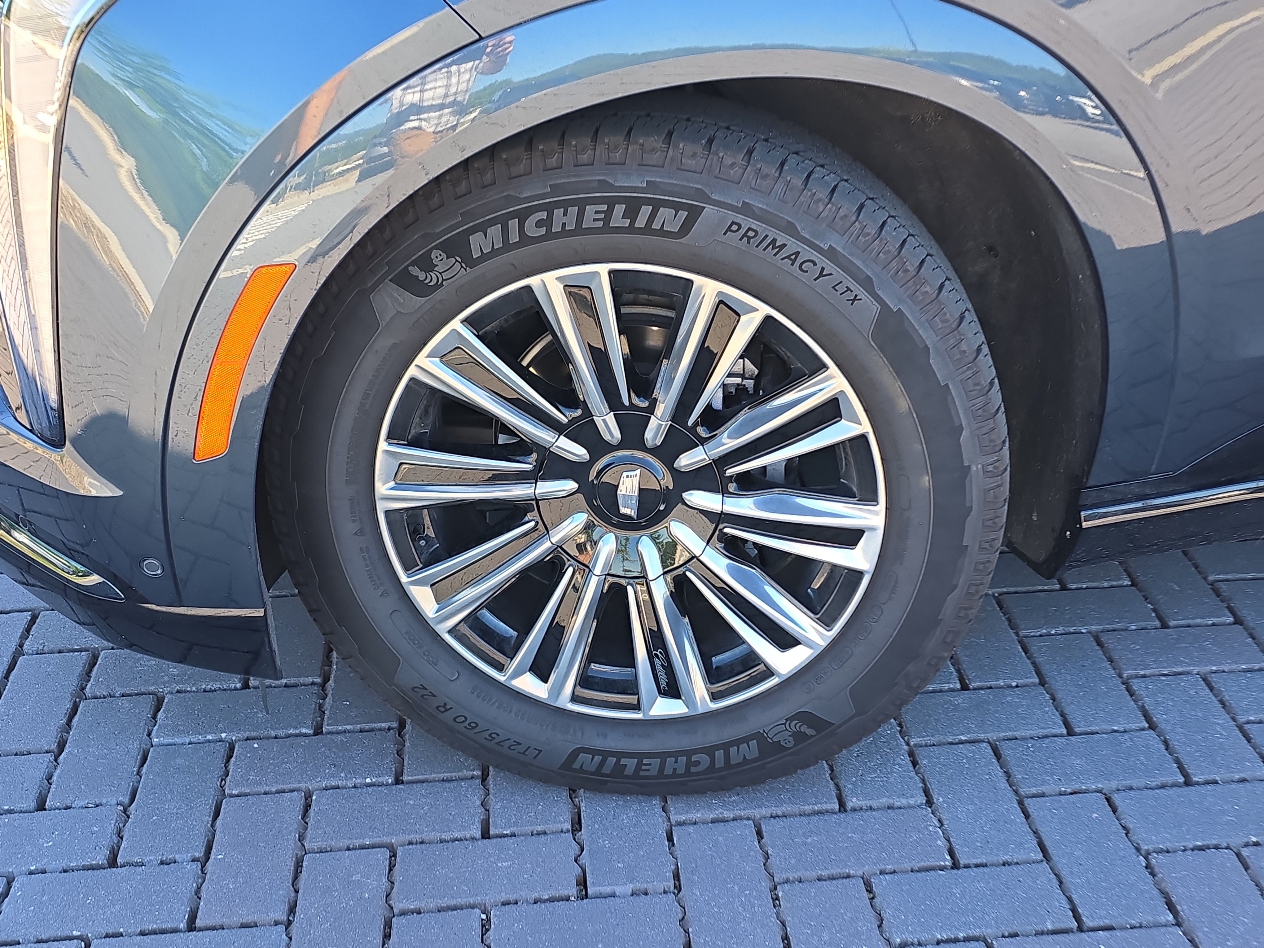 Used 2026 Cadillac Escalade IQ Sport 1 AWD/4WD image 11