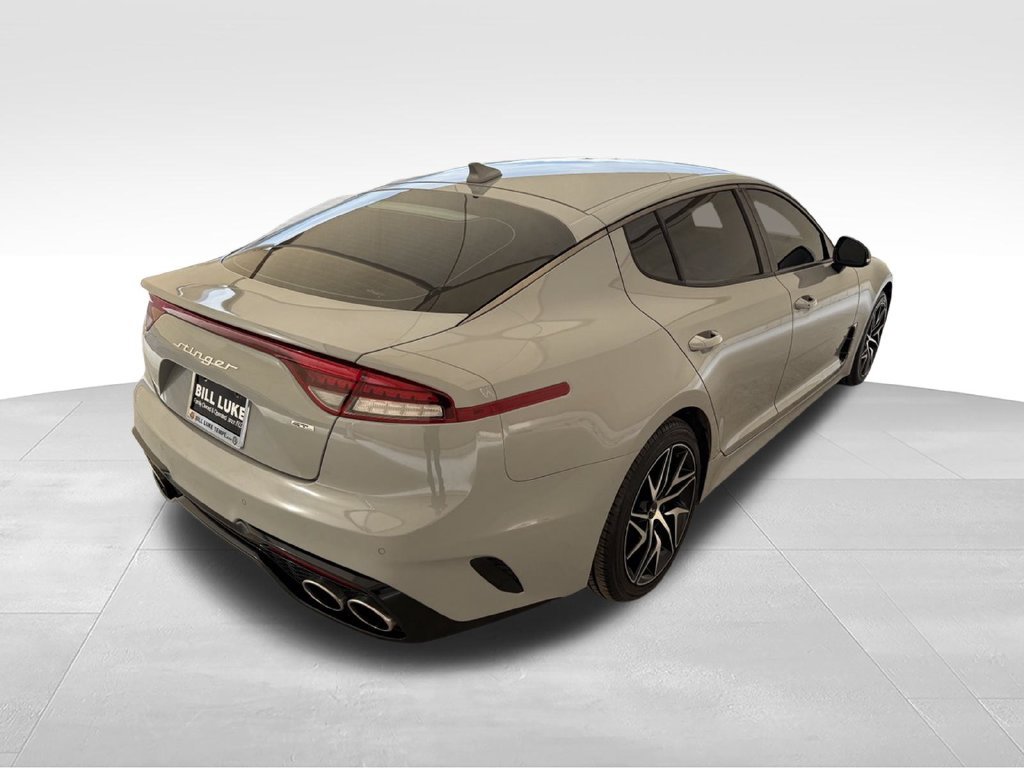 Used 2023 Kia Stinger GT-Line RWD image 11