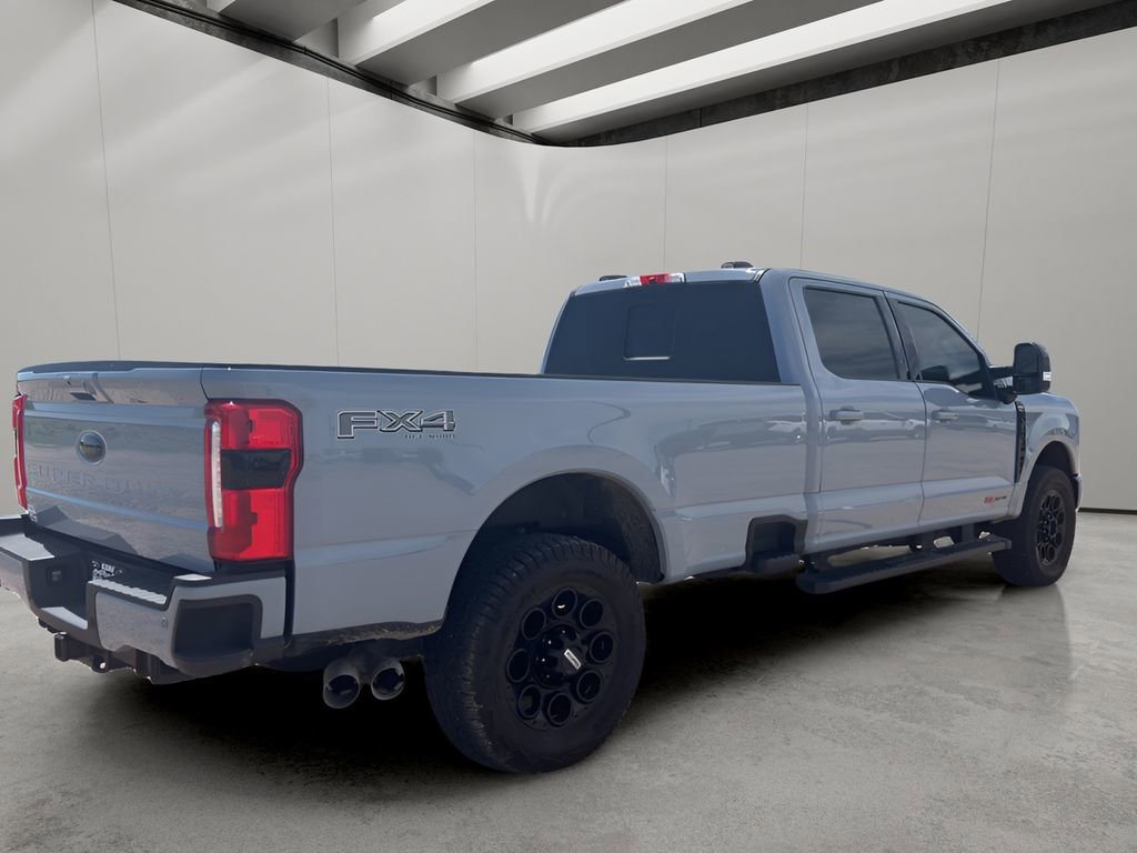 Used 2024 Ford F350 Lariat w/ Black Appearance Package AWD/4WD image 5