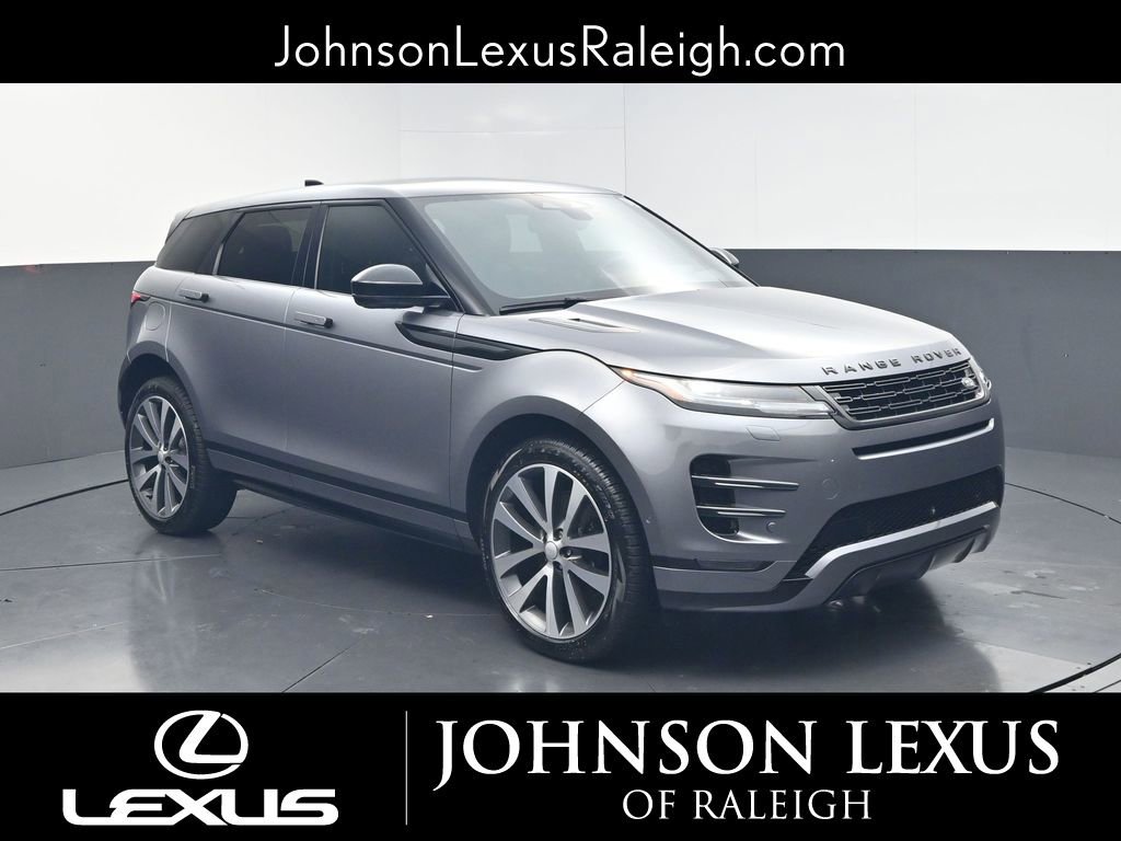 Used 2026 Land Rover Range Rover Evoque Dynamic SE image 3