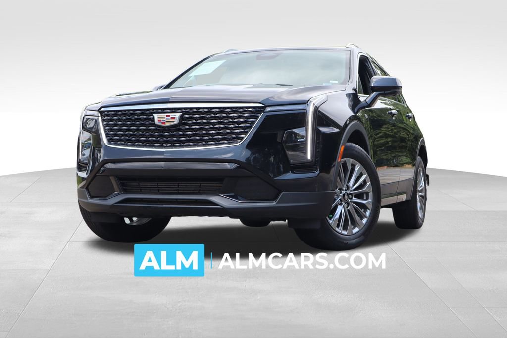 Used 2025 Cadillac XT4 Premium Luxury image 1