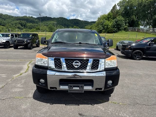 Used 2012 Nissan Titan SV w/ SV Premium Utility Pkg RWD image 3