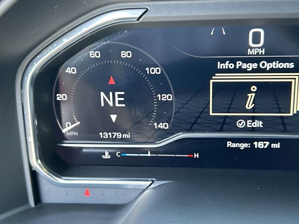 Used 2025 GMC Sierra 1500 AT4 w/ Technology Package AWD/4WD image 12