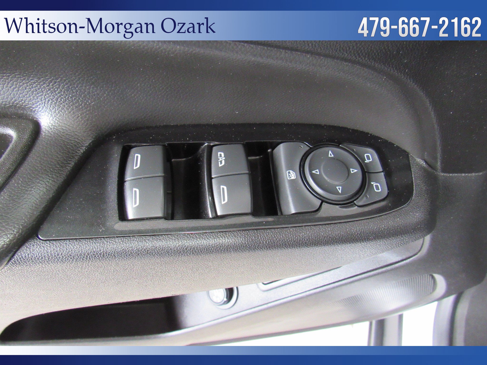 Used 2024 Chevrolet Equinox Premier FWD image 33