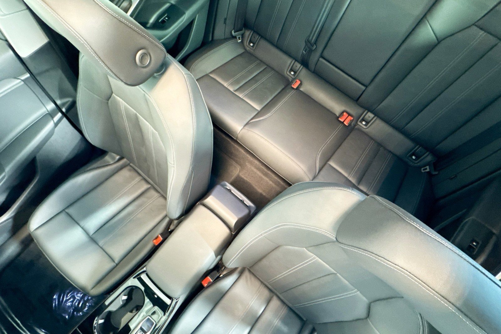 Used 2025 Audi Q6 e-tron Premium w/ Convenience Package image 19