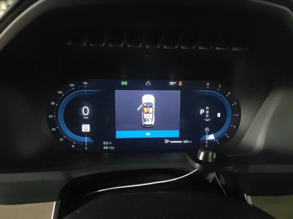 Used 2025 Volvo XC90 B6 Plus image 12