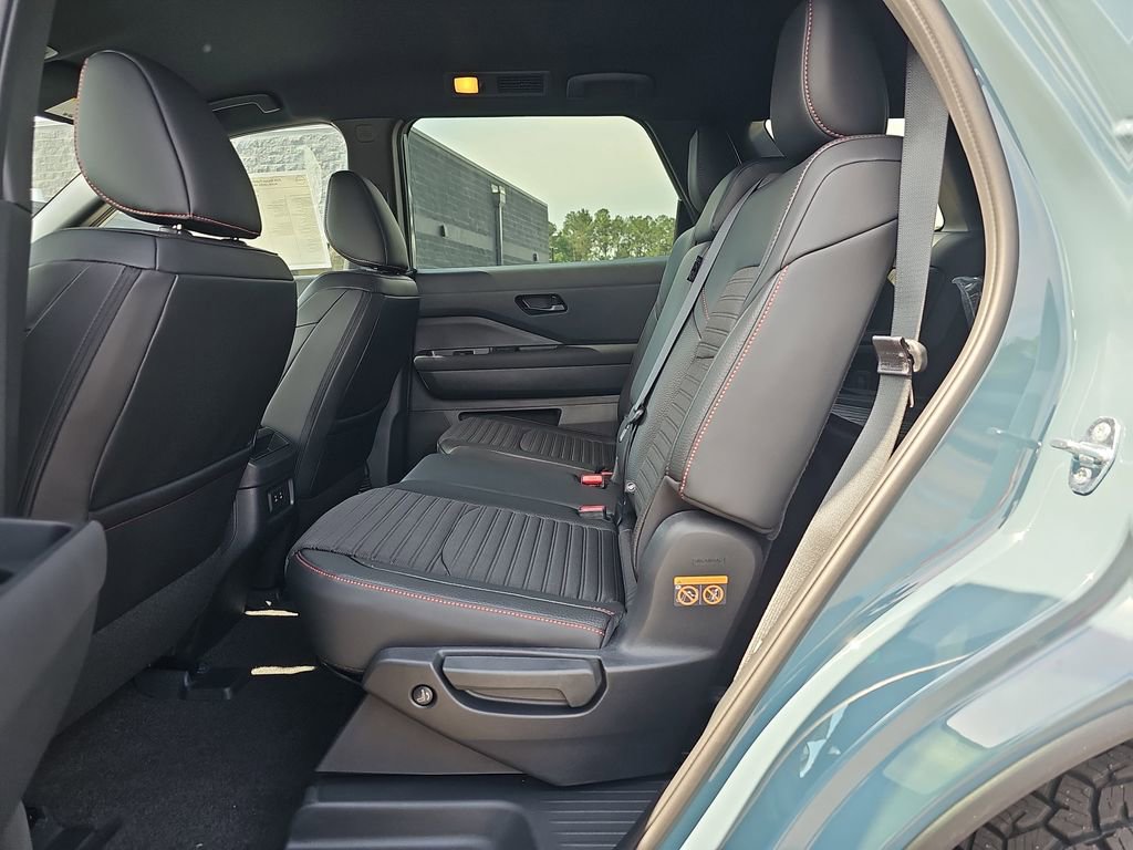 New 2026 Nissan Pathfinder Rock Creek AWD/4WD image 20
