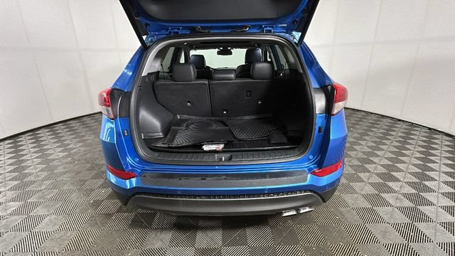 Used 2016 Hyundai Tucson Limited w/ Option Group 03 AWD/4WD image 28
