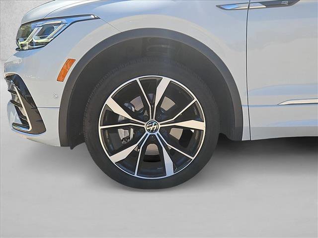 Used 2022 Volkswagen Tiguan SEL R-Line image 21