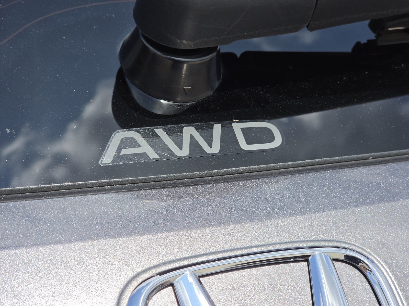 Used 2025 Honda HR-V EX-L image 9