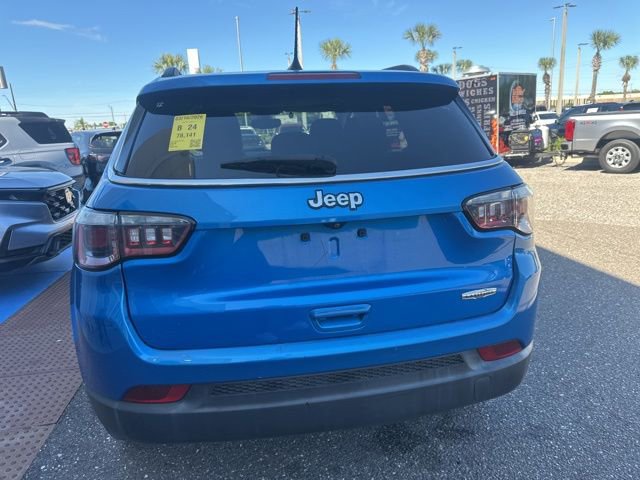 Used 2019 Jeep Compass Latitude image 27