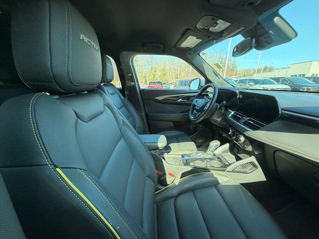 Used 2025 Chevrolet TrailBlazer ACTIV w/ Convenience Package image 17