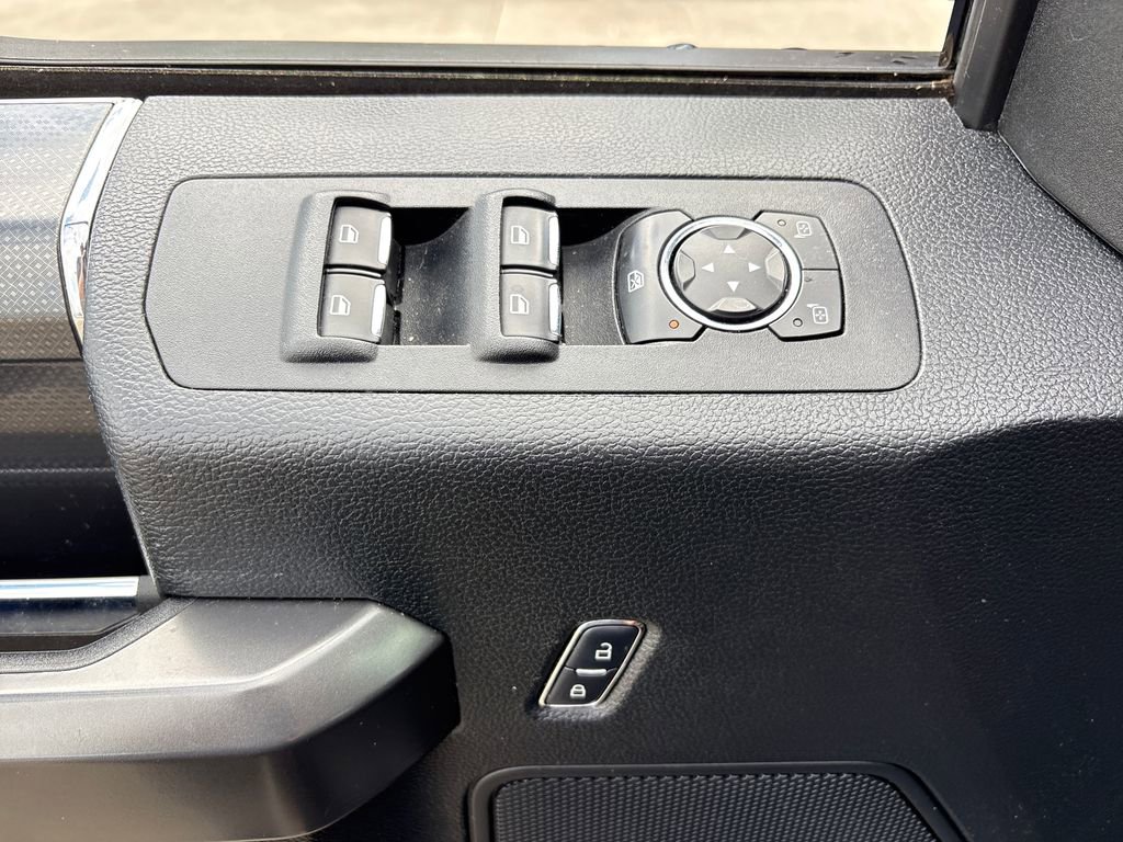 Used 2016 Ford F150 XLT w/ Equipment Group 302A Luxury AWD/4WD image 17