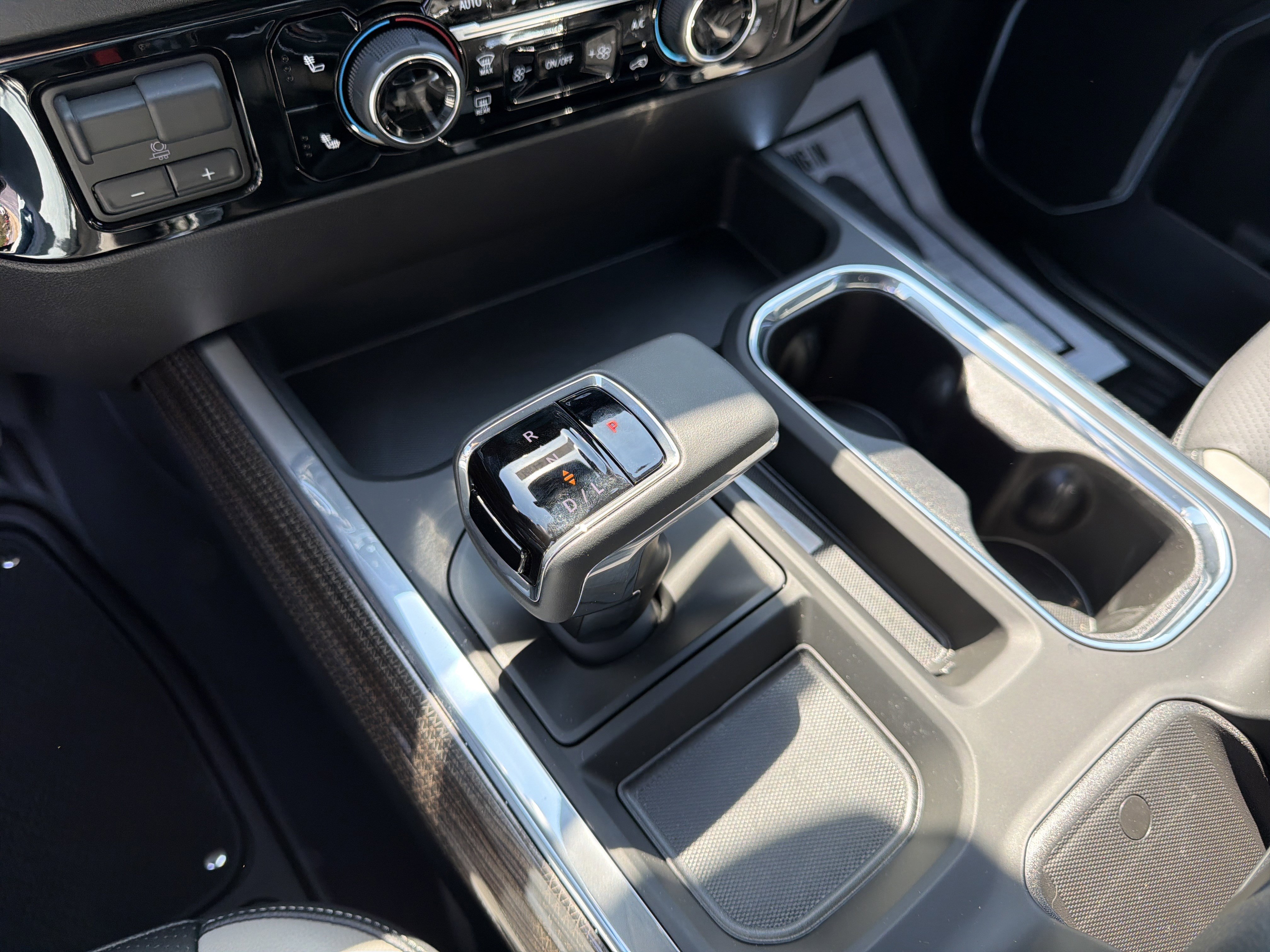 New 2025 Chevrolet Silverado 1500 RST w/ Convenience Package II image 28