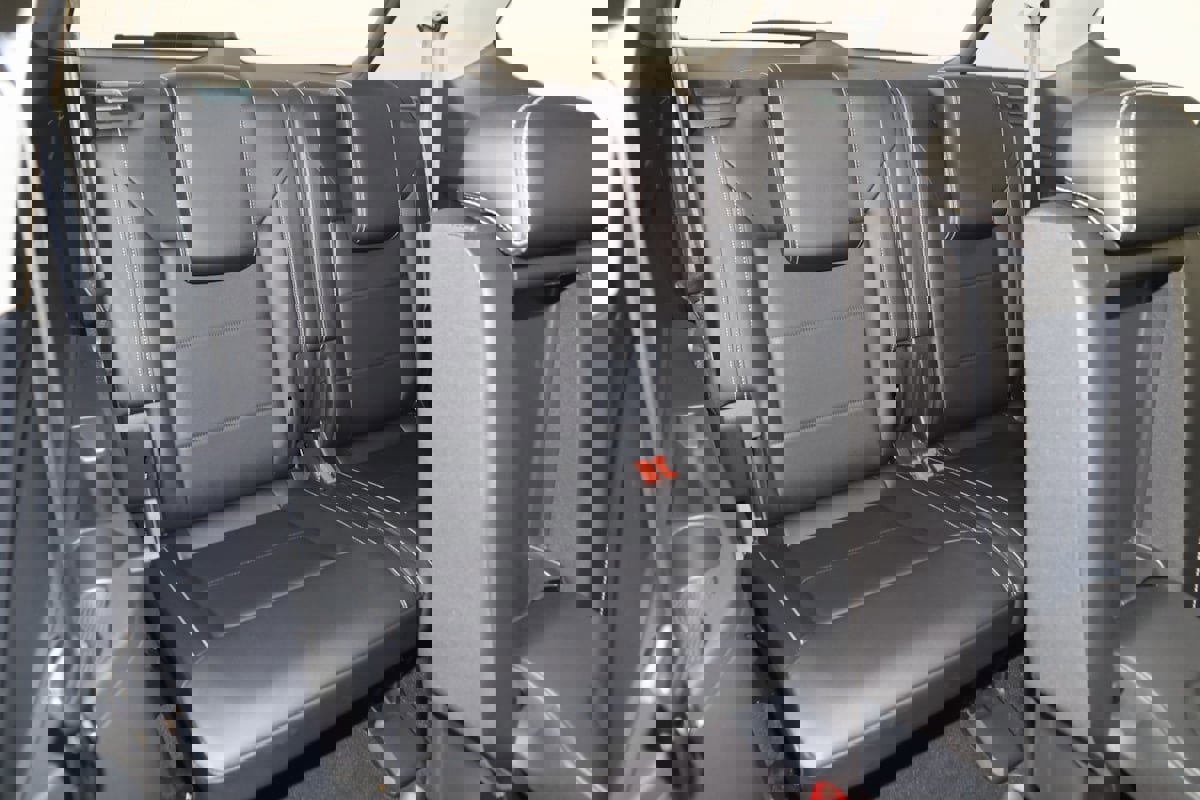 Used 2021 Volkswagen Atlas SE image 14