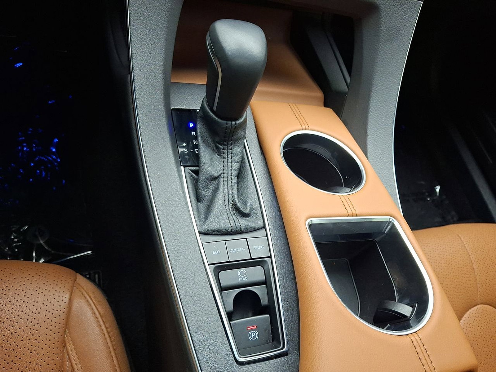 Used 2022 Toyota Avalon Limited w/ Advanced Safety Package image 12